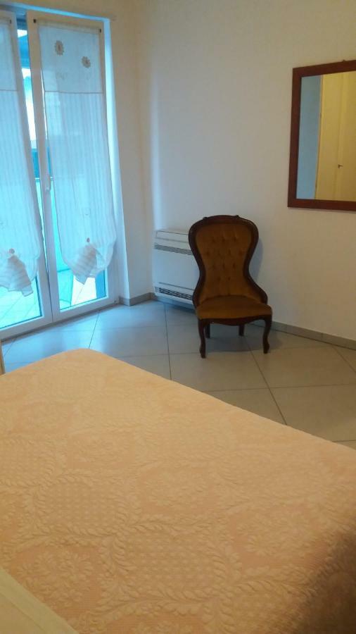 Bilocale Nell'Antica Darsena Apartment Savona Exterior photo